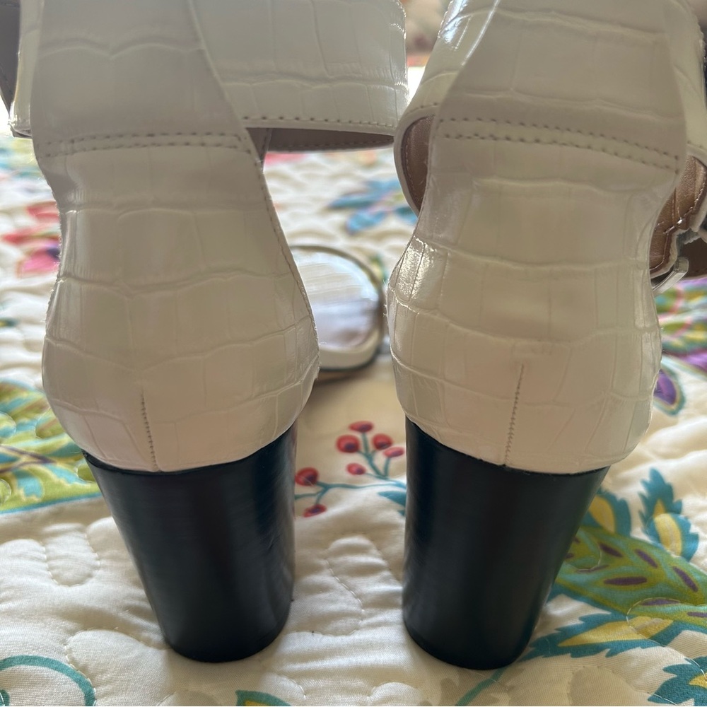 NINE WEST SANDALS NWT 8.5M🤍🩷 - Picture 3 of 14